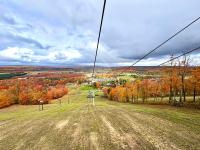 Mountain Villas Condo Retreat for 12 - B&B Boyne Falls