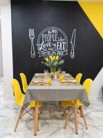 Graphite & Gold Apartment Downtown - B&B Chernivtsi