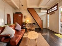 LEJU 8 樂居 Open-Air Bath Loft in a Lively Bar Alley - Chambres d'hôtes Malacca