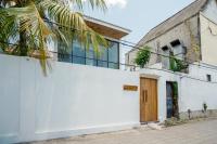 Villa Casa Goya - Lofty Pool Villa Near The Beach in Vibrant Legian - B&B Legian