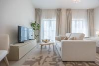 Bloomfields Studio in Albatross 2 - YGC - B&B Abu Dabi