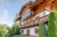 Spacious property with a beautiful view in Flachau - B&B Flachau
