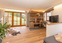 Spacious property with a beautiful view in Flachau - B&B Flachau