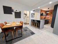 Tampere Central Cozy Stay - FREE parking, Two-room apartment and fully equipped - B&B Tampere