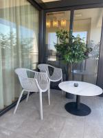 Vienez Suite - Near City Center - Bed and Breakfast Timişoara