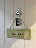 The Lookout Swanage Seafront Studio Apartment - Chambres d'hôtes Swanage