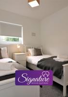 Signature - Belhaven House - B&B Hamilton
