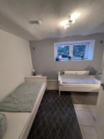 Apartamento de 2 dormitorios con balcón y terraza