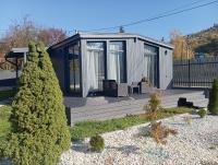 Grey House - B&B Kvasy