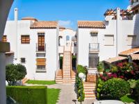 Spacious apartment in Playa Flamenca with shared pool - Chambres d'hôtes Playa Flamenca