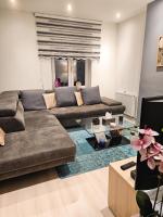 Bright apartment with 2 bedrooms in Herstal - Ferienwohnung Herstal