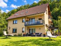 Haus Am Burghain - Bed and Breakfast Naumburg