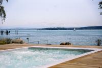 LAKE Villa Überlingen - Private Lakeside Spa & Beach - B&B Überlingen