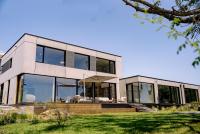 LAKE Villa Überlingen - Private Lakeside Spa & Beach - B&B Überlingen