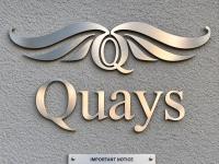 Serene Quays, across the beach, next to Ushaka - B&B Durban