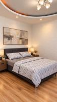 Студія Люкс з терасою в центрі міста - B&B Kryvyi Rih