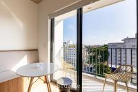 Moderno em Cond. c/ academia a 350m da PUC EBI0603 - B&B Curitiba