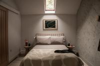 The Bothy - A secluded and romantic rural retreat - Bed and Breakfast Llanddyfnan