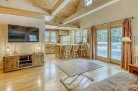 Snowpeak Chalet in Tahoe Donner - B&B Truckee