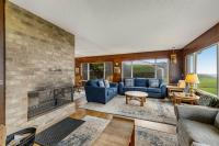 Water's Edge Oceanside Home - B&B Waldport