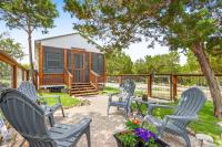 Tiny House on the Hill - B&B New Braunfels