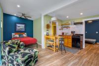 The Cottage at Starlight Meadow - B&B Wimberley