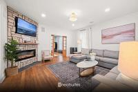 4BR for 10, Near Ark, High-Tech Kitchen, Parking! - B&B Williamstown
