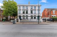Premium Forest Suite by Prestige Stays - B&B Nottingham
