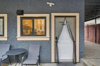 Secluded Bachelor Suite - B&B Vancouver