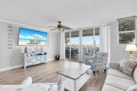 Key West Large waterfront condo with boat slip, sleeps 8 - B&B Key West