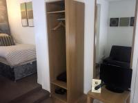 Economy Twin Room En-Suite Room