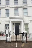 Spacious 3-Bed, Town Centre, Parking, Near Beach - B&B Bournemouth