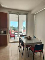 Marina City Centre Stays - Ferienwohnung Larnaka