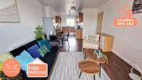 3 Bed Home Free Parking Near City Centre - B&B Manchester