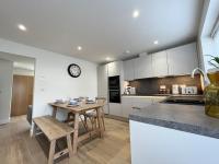 Exceptional 3 bedroom home in Penzance~New~Seaside - Bed and Breakfast Penzance