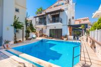 Kalkan Merkezde Havuzlu Apart - B&B Kalkan