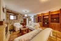 Casa Cuesta del Reloj - Antigua posada - B&B Piedralaves