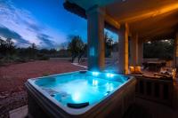 Game Room Outdoor Fun Hot Tub Games BBQ More - Chambres d'hôtes Sedona