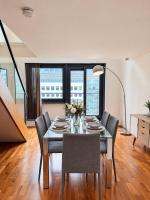 Canary Wharf City View Duplex - B&B London