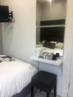 Comfort Single Room with Shower
