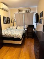 Queens NYC Private One Bedroom with a Bathroom - Chambres d'hôtes Utopia