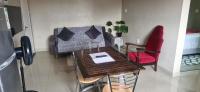 Simlily Place - Ferienwohnung KuGompo City