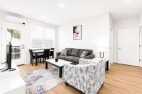 Modern Downtown Suite & Walk to Convention Center, Suite 104 - Chambres d'hôtes Hot Springs