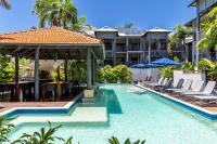 Poolside Villa - Hibiscus 40a - Bed and Breakfast Port Douglas