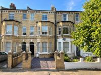 Bright Quiet Loft Room EnSuite Serene Clapham area - Bed and Breakfast Londen