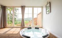 Cozy house with jacuzzi in Fauvillers, 45 m² - B&B Hollange