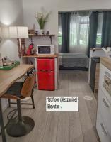 Rubica - "green window" studio apartment - B&B Rijeka
