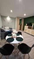 Przytulna kawalerka Katowice-Bogucice - B&B Katowice