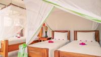 Deluxe Dreibettzimmer mit Meerblick