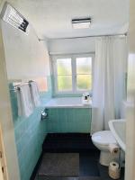 Baar zentrales 3BR gratis Parkplatz Bahnhof - B&B Zug